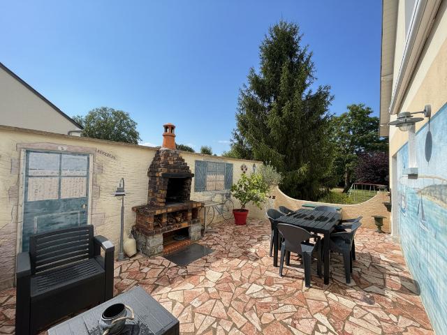 Maison 8 pièces 170 m²
