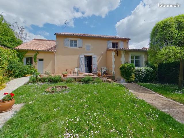 Maison 8 pièces 170 m²