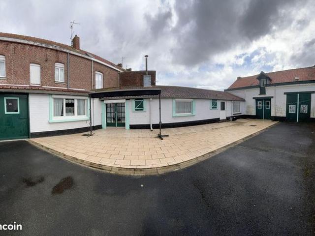 Maison 8 pièces 170 m²