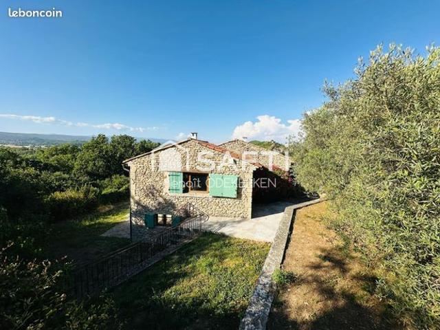 Maison 8 pièces 170 m²
