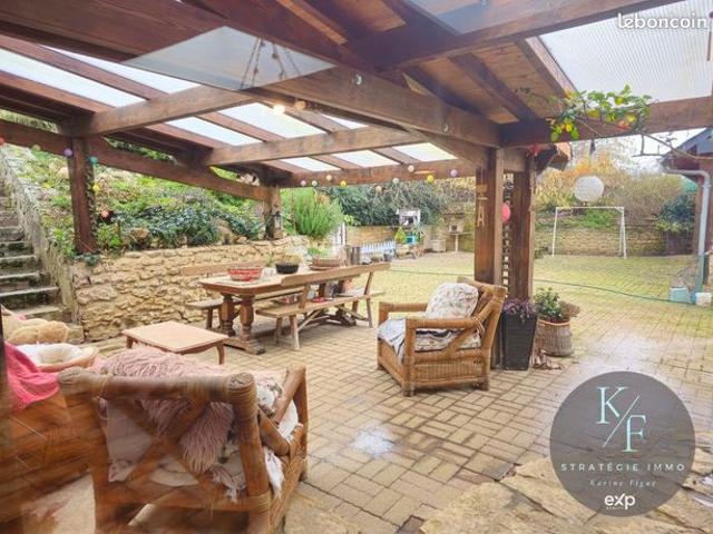 Maison 8 pièces 170 m²