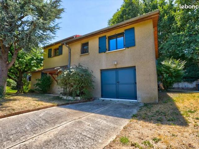 Maison 8 pièces 170 m²