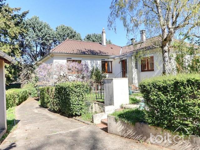 Maison 8 pièces 170 m²