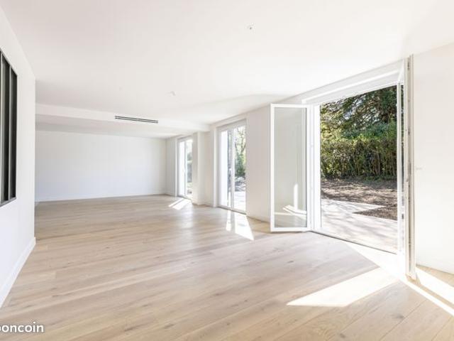Maison 8 pièces 170 m²