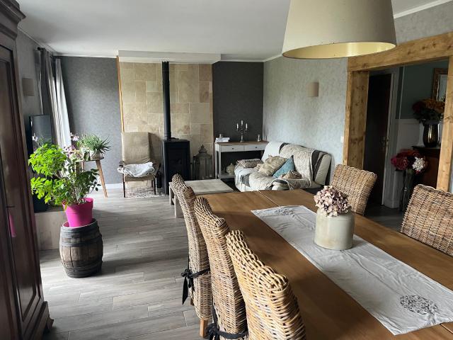 Maison 8 pièces 170 m²