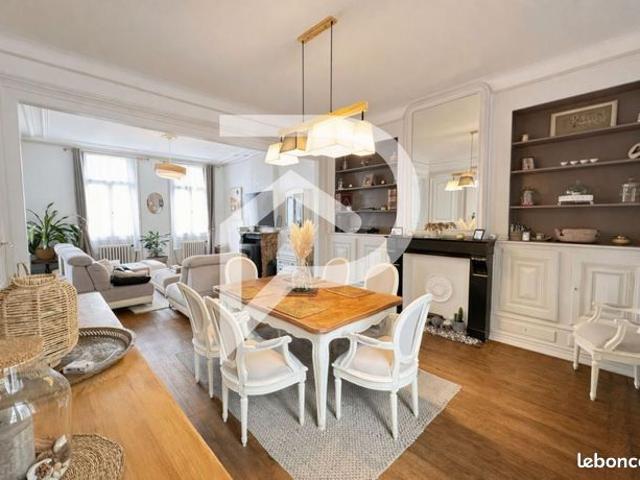 Maison 8 pièces 170 m²