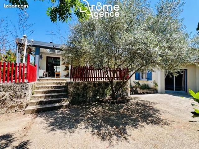 Maison 8 pièces 170 m²