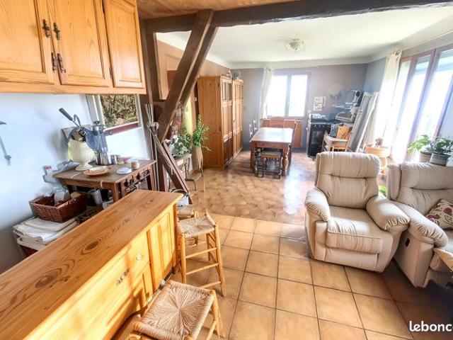 Maison 8 pièces 170 m²