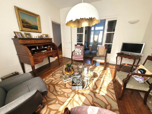Maison 8 pièces 170 m²