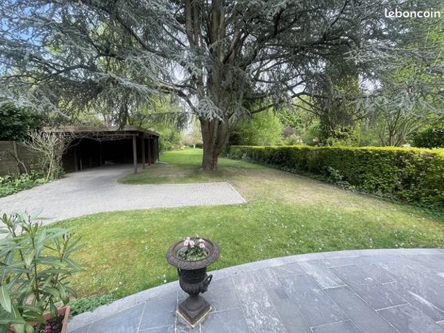 Maison 8 pièces 170 m²