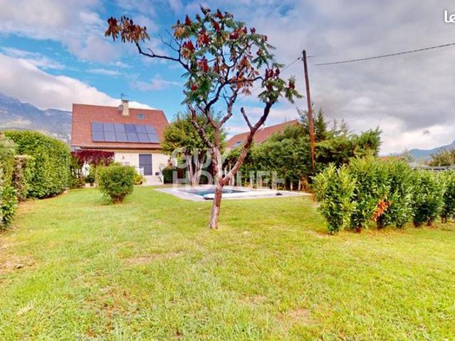 Maison 8 pièces 171 m²