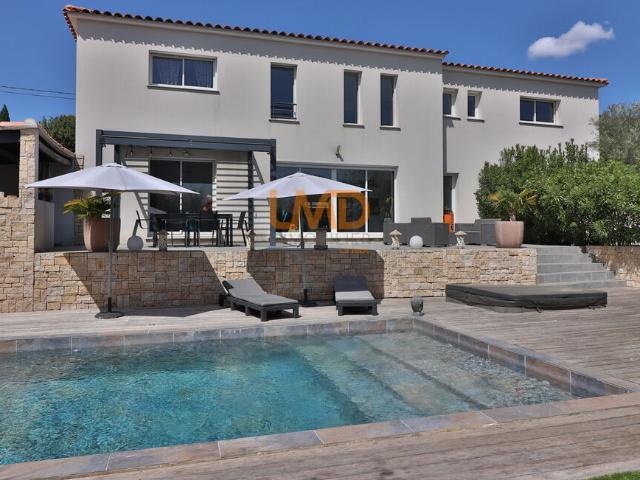 Maison 8 pièces 171 m²