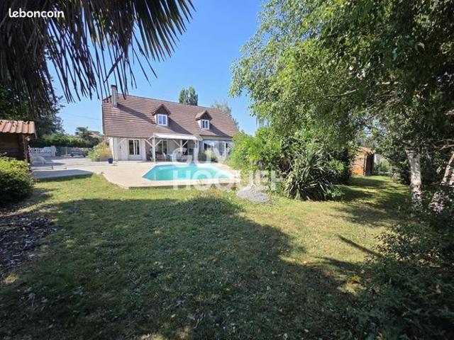 Maison 8 pièces 171 m²