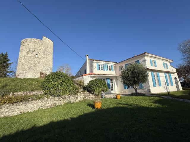 Maison 8 pièces 171 m²
