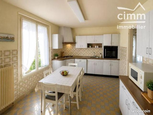 Maison 8 pièces 171 m²