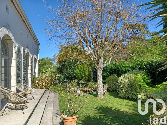 Maison 8 pièces 171 m²
