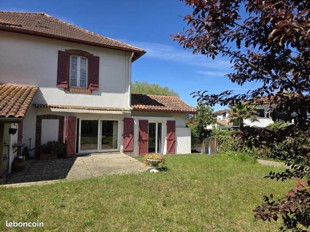 Maison 8 pièces 171 m²