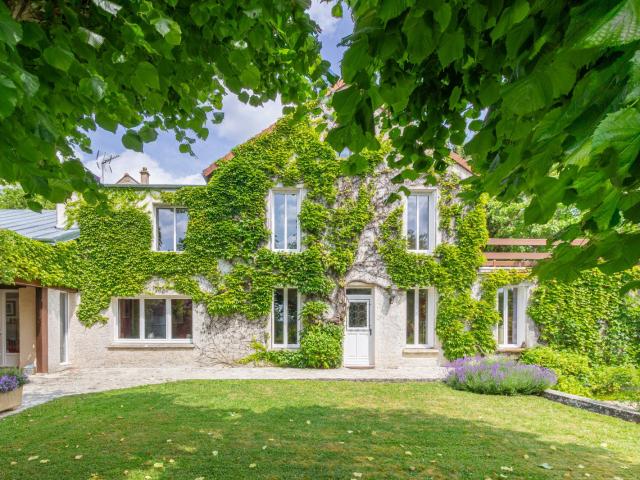 Maison 8 pièces 171 m²