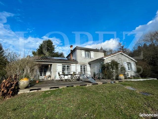 Maison 8 pièces 172 m²