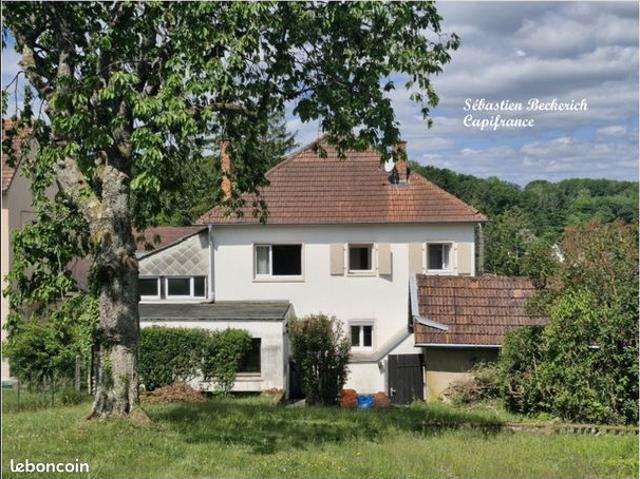 Maison 8 pièces 172 m²