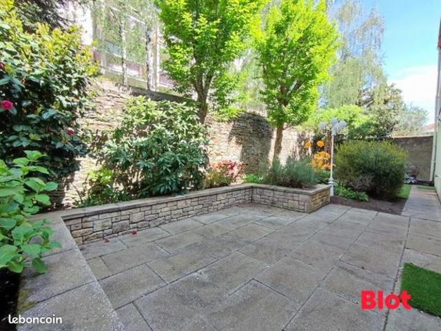 Maison 8 pièces 172 m²