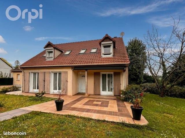 Maison 8 pièces 173 m²