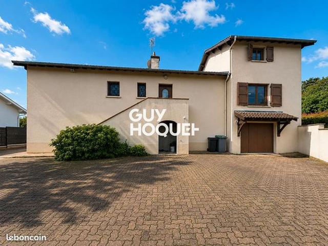 Maison 8 pièces 173 m²