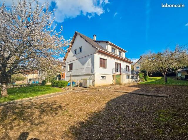 Maison 8 pièces 173 m²