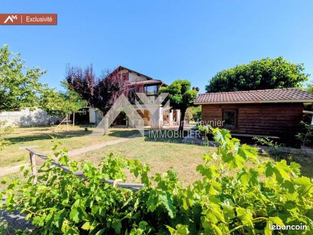 Maison 8 pièces 173 m²