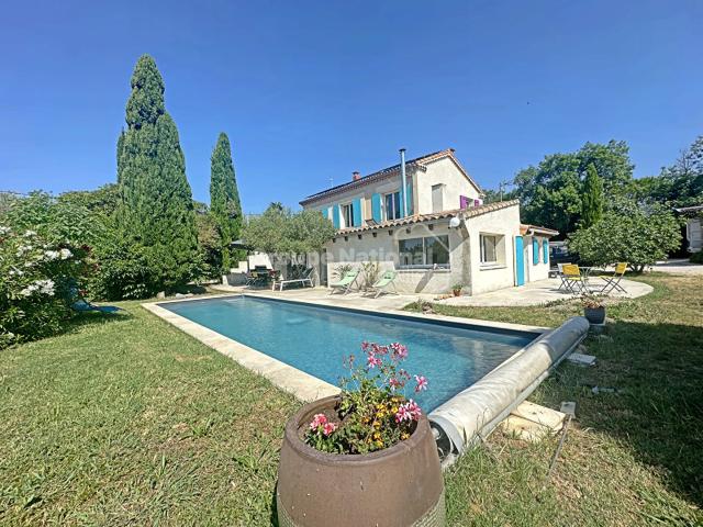 Maison 8 pièces 173 m²