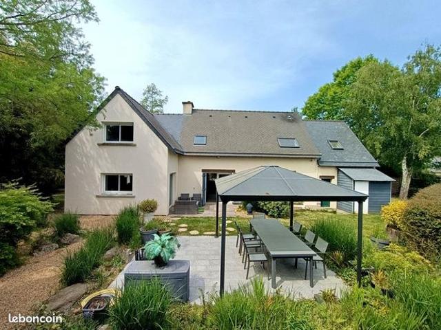 Maison 8 pièces 173 m²