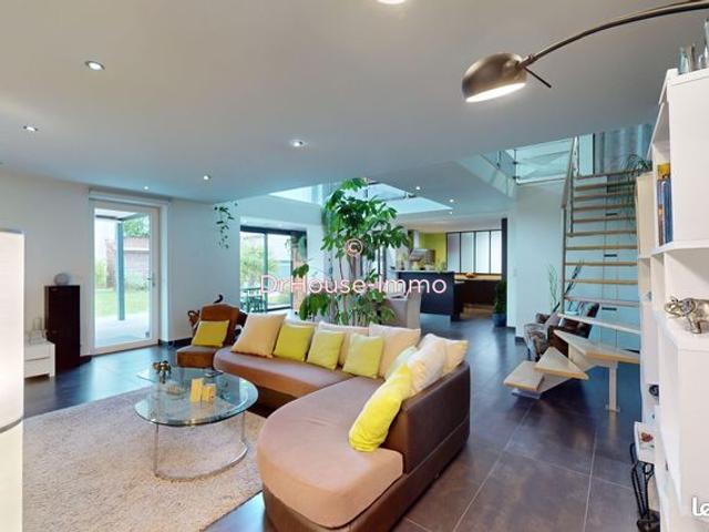 Maison 8 pièces 173 m²