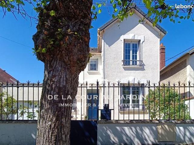 Maison 8 pièces 173 m²