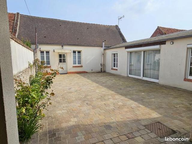 Maison 8 pièces 173 m²