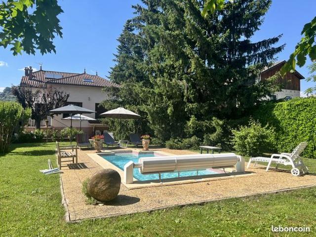 Maison 8 pièces 173 m²