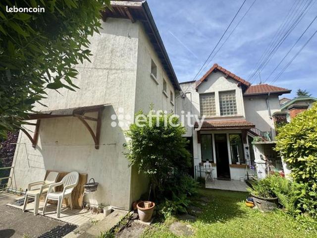 Maison 8 pièces 184 m²