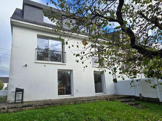Maison 8 pièces 184 m²