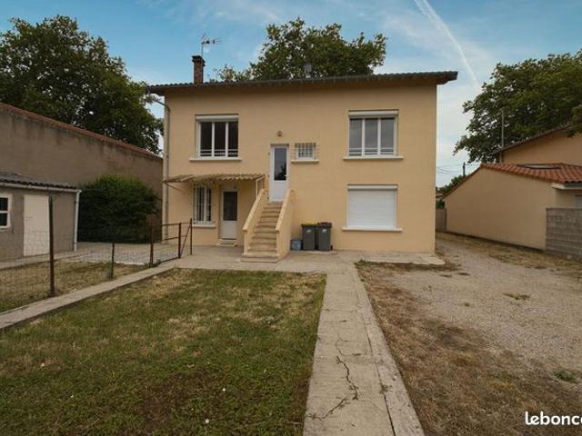 Maison 9 pièces 184 m²