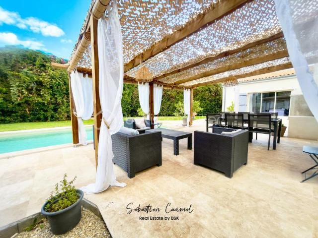 Maison 8 pièces 184 m²