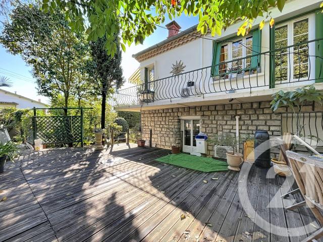 Maison 8 pièces 184 m²