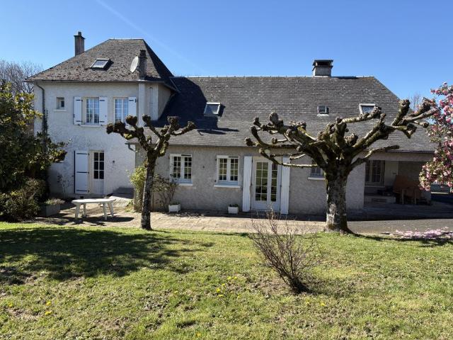 Maison 8 pièces 184 m²