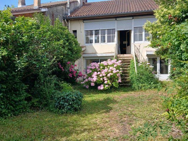 Maison 8 pièces 184 m²