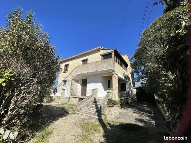 Maison 8 pièces 184 m²