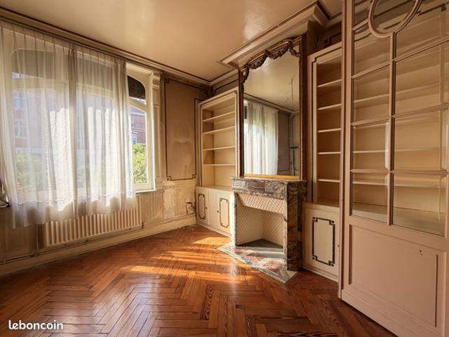 Maison 8 pièces 184 m²