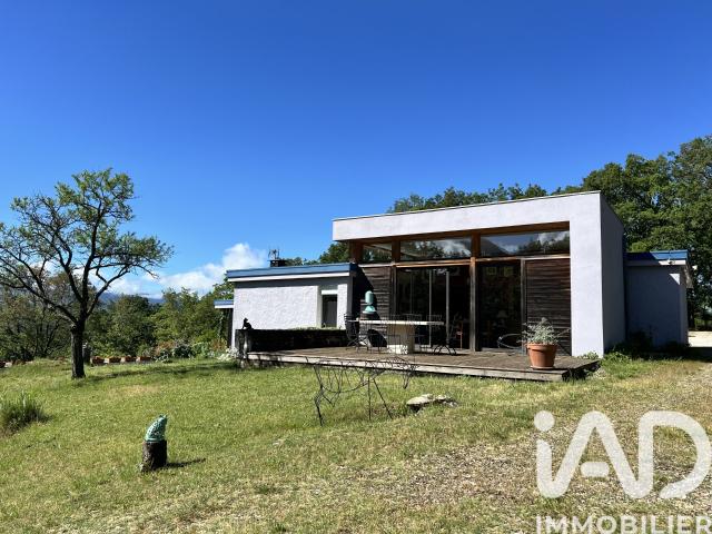 Maison 8 pièces 184 m²