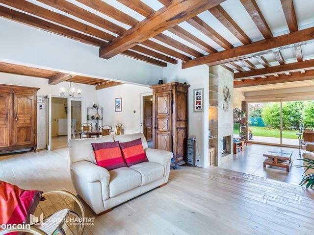 Maison 8 pièces 184 m²