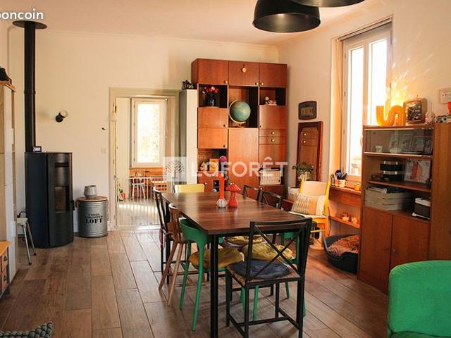 Maison 8 pièces 184 m²