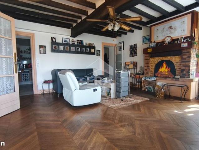 Maison 8 pièces 184 m²