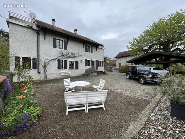Maison 8 pièces 185 m²