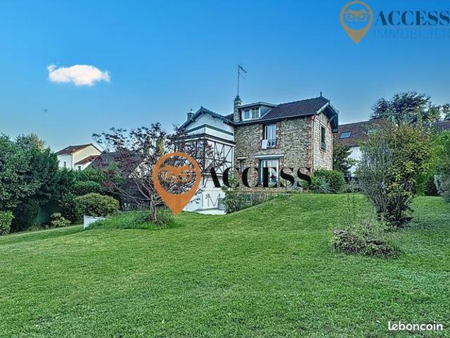 Maison 8 pièces 185 m²